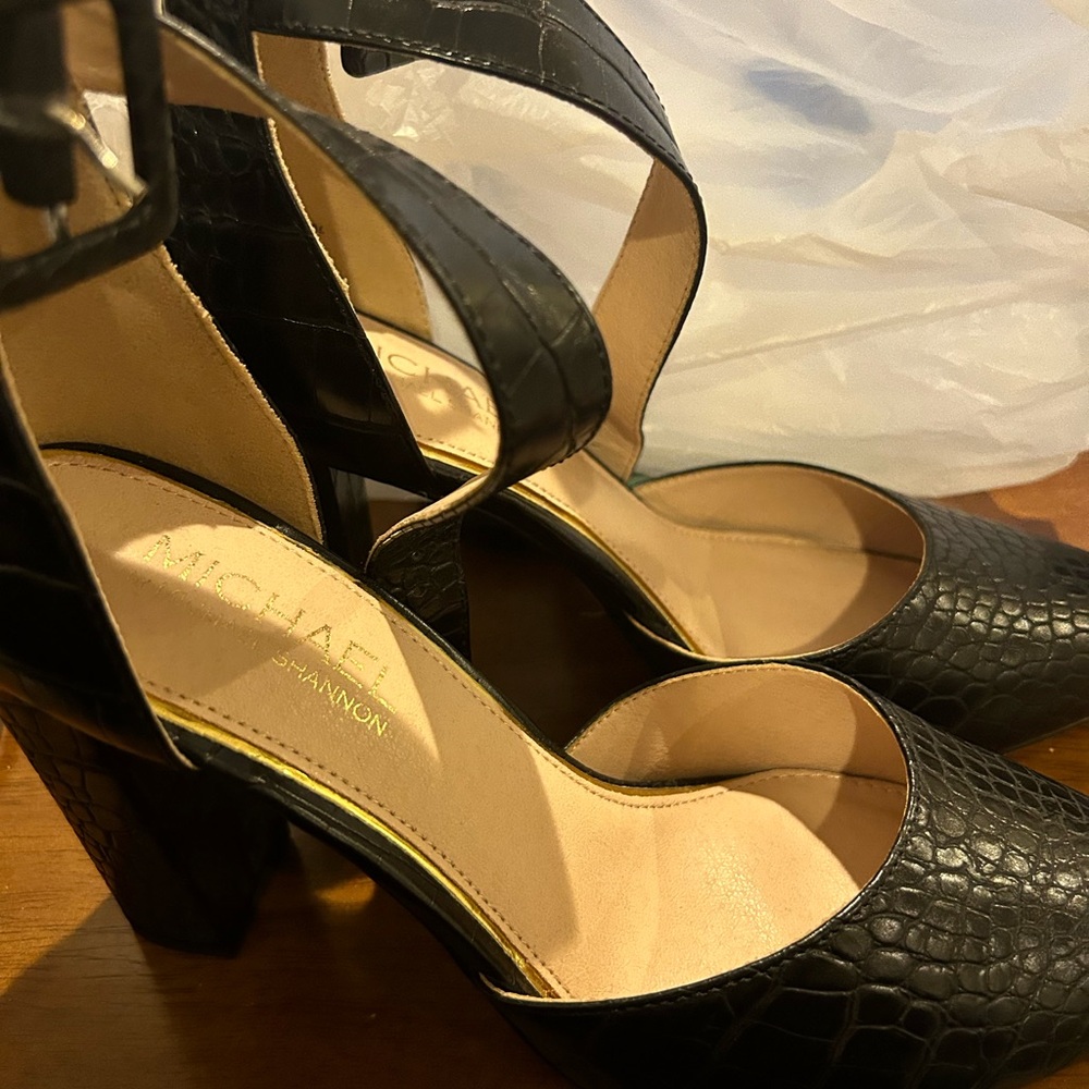 Ladies Dress Heels - brand new